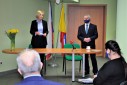 Wicemarszałek Województwa Świętokrzyskiego Renata Janik i Świętokrzyski Kurator Oświaty Kazimierz Mądzik oficjalnie otwierają konferencję.