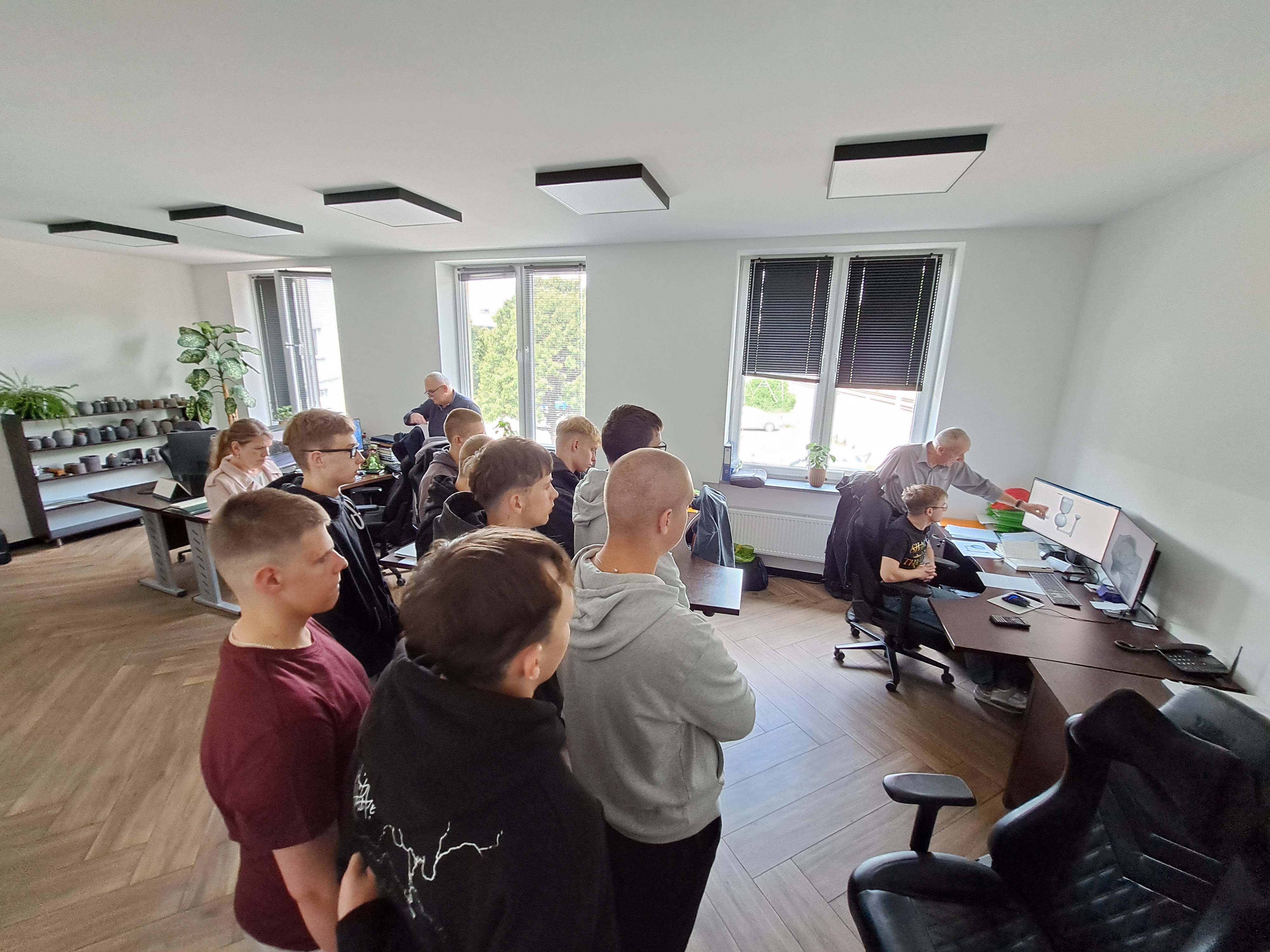 Seminaria branżowe poświęcone branży metalowo-odlewniczej oraz przemysłowi obronnemu w Odlewnie Polskie S.A.