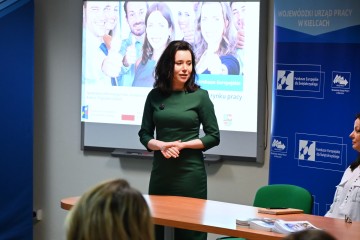 Zdjęcie artykułu O NOWYCH PROJEKTACH DLA BEZROBOTNYCH NA SPOTKANIU Z POWIATOWYMI URZĘDAMI PRACY